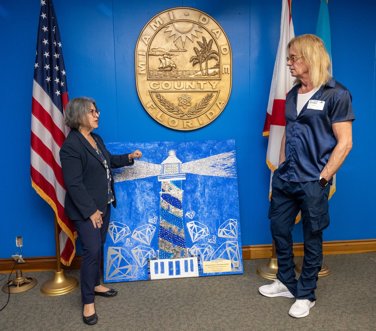 MayorDaniella's tweet photo. This morning I received a beautiful piece of artwork created by the students at the @Miamilighthouse. This artwork will be in my office to remind us of the incredible talent that resides in #OurCounty and our commitment to uplift and support people of all capacities countywide. https://t.co/ovJXGWXcdN