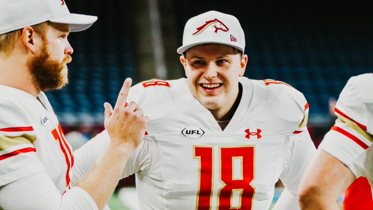 James Larsen (@jameslarsenpfn) on Twitter photo NEWS: The New York Jets are signing <a href="/USFLStallions/">Birmingham Stallions</a> K Harrison Mevis, per <a href="/DraftDiamonds/">Draft Diamonds ™️</a>.
Mevis was one of the #UFL's top kickers this season, hitting 20 of his 21 attempts, with a long of 54 yards.
#Jets might have their kicker for the 25-26 season. NEWS: The New York Jets are signing <a href="/USFLStallions/">Birmingham Stallions</a> K Harrison Mevis, per <a href="/DraftDiamonds/">Draft Diamonds ™️</a>.
Mevis was one of the #UFL's top kickers this season, hitting 20 of his 21 attempts, with a long of 54 yards.
#Jets might have their kicker for the 25-26 season.