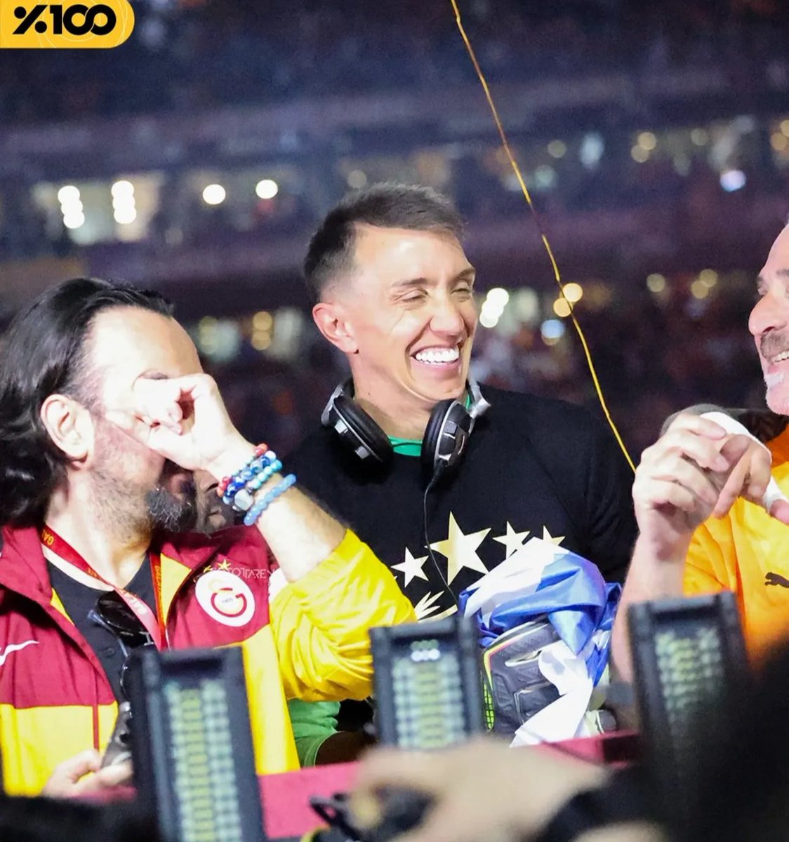 Kim derdi ki seninle bir gün ayrılacağız..