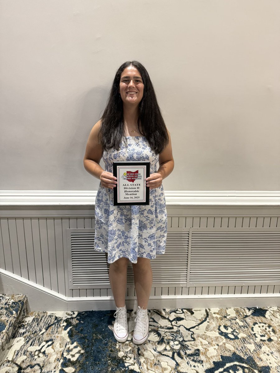 Julia “Jules” Lowry tweet media