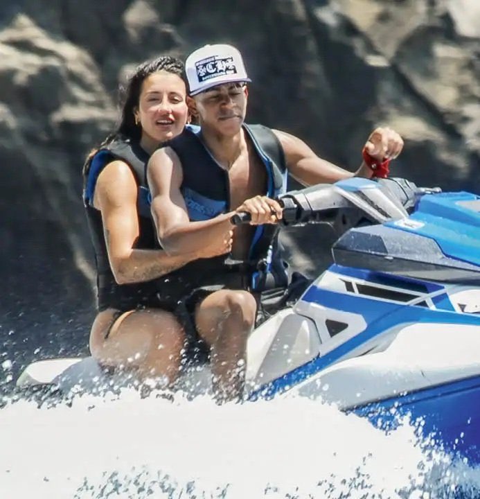 _BarcaInfo's tweet image. Lamine Yamal i Fati Vázquez spędzają wspólnie wakacje. Influencerka jest o 13 lat starsza od piłkarza FC Barcelony. [@LaCronica_SA]