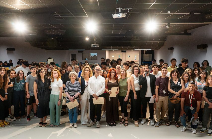 Hostaleria encapçala el rànquing de modalitats triades al 'Tastets d'Oficis'. El segueixen perruqueria/estètica, creació de videojocs i auxiliar d’infermeria

#TastetsdOficis ha apropat especialitats laborals a 164 alumnes de 3r i 4t d’ESO  terrassadigital.cat/els-tastets-do… #Terrassa