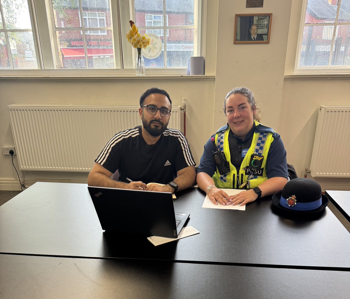 🚓🚨👮Building good links with local police has been pretty successful. GMP have now committed to hold a joint surgery with us once a month! 

This is great news for residents who can help pass on intelligence, raise issues and help build better neighbourhood policing.
