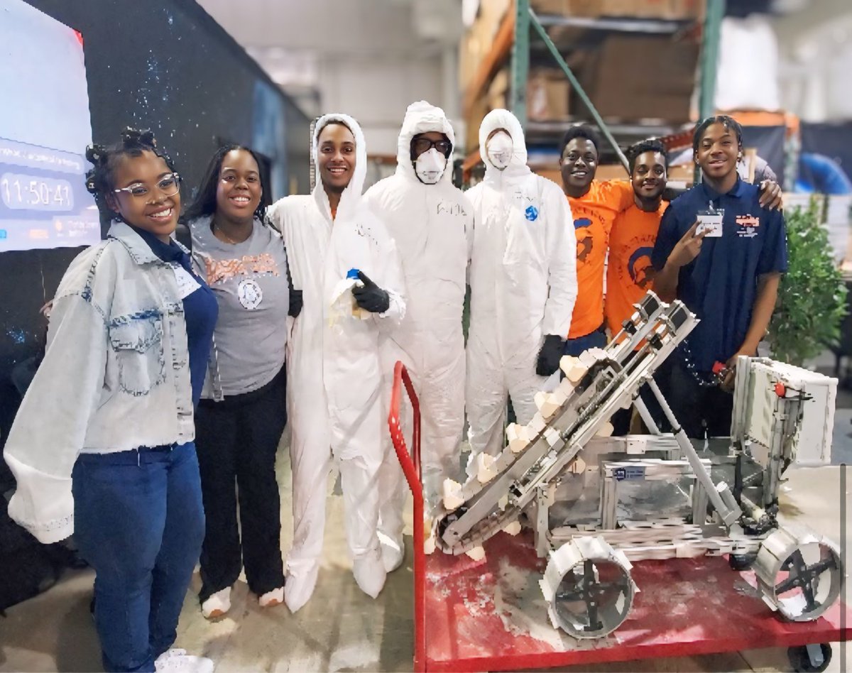 VSU_1882's tweet image. Congratulations to our College of Engineering and Technology. We were the only HBCU to compete in the prestigious 2025 NASA Lunabotics Challenge, reinforcing our growing reputation in STEM education. Read more! vsu.edu/news/2025/vsu-…
#GreaterGappensHere
#GreaterAtVSU