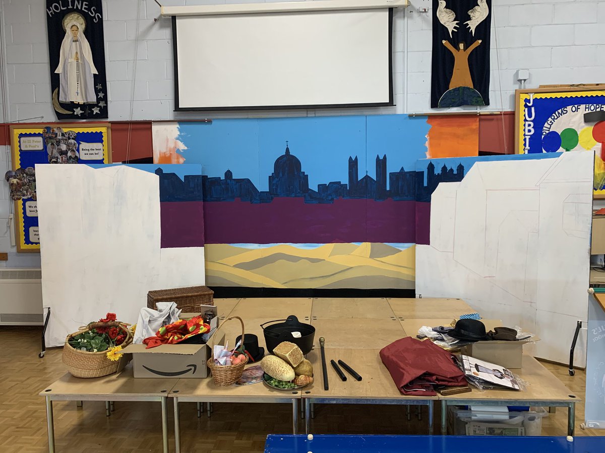 Fagin’s Den done and a good lining up for the streets of London side. I might just get this done, although I’ve still got a full-size coffin to make too - there’s a line I never thought I’d say.  #OliverTwist #Year6