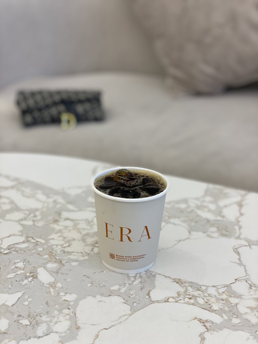 2lorm's tweet image. وليفٍ عساني ماخلا منه ولا أبكيه 
غيابه يميت الرّوح والوصل يحييني

 ليا من دعيته جاوب وقال لي لبّيه
 احس بشعور ماهو بـ دايم يجيني