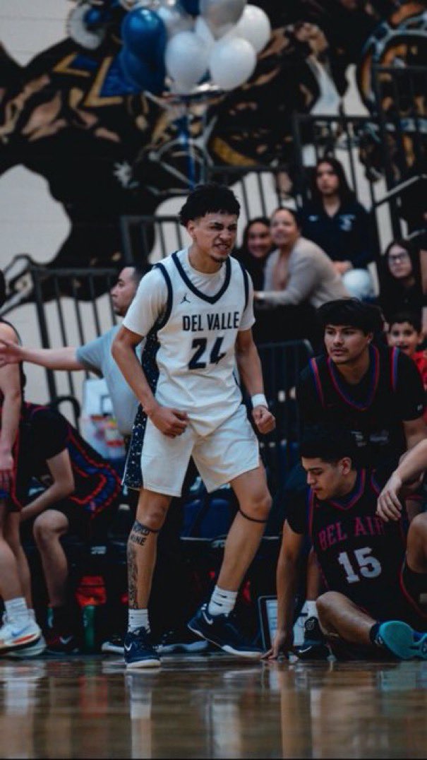 🚨🚨Juco/4 Year Coaches 🏀🏀

Bryan Mei (5’10/PG) of Del Valle HS (Texas) is still available 

Mei averaged 15.7ppg, 5.8rpg, 4.2apg, and 3.7 steals. Elite defender with great athleticism! Floor general that getting everyone involved but also can score whenever he wants. 

Gpa-