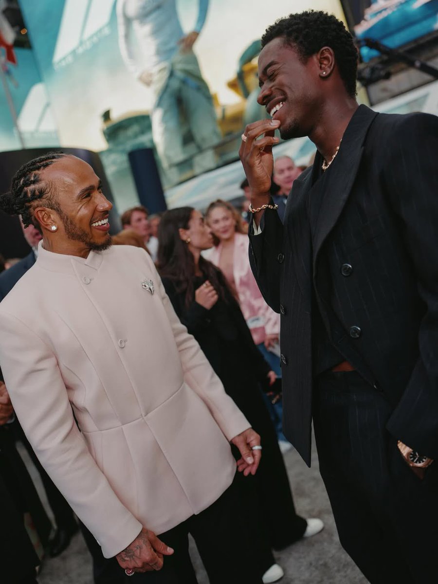 Lewis Hamilton and Damson Idris. ✨