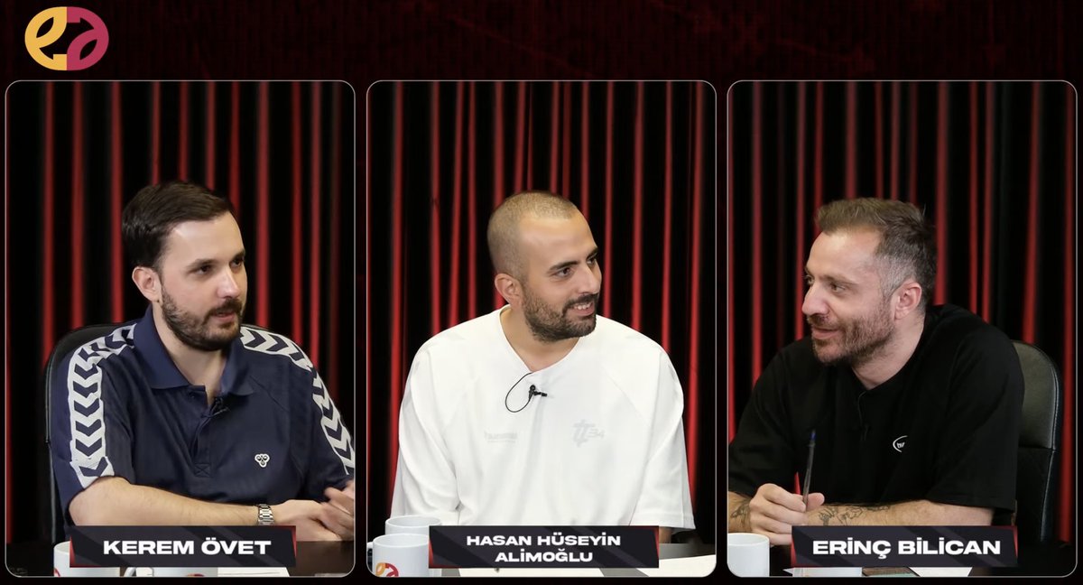 💊 Kerem Övet: "Lucumi, Galatasaray'ın önde basma, orta sahaya kadar defansı çıkarma oyununa çok uygun bir transfer. Ayağı da düzgün. Galatasaray taraftarının bayılacağını düşünüyorum." 

📱 Eski Açık canlı yayını devam ediyor! 

🔗 ytbe.one/M9mi1jtcq3s