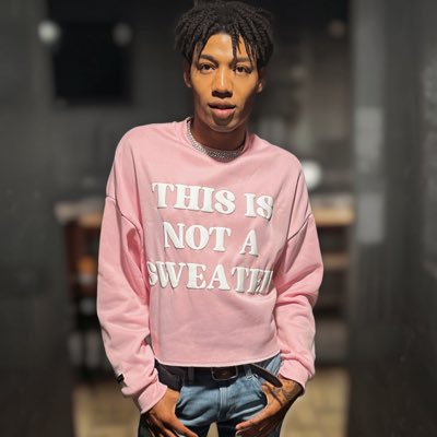 TheRealLifeKen's tweet photo. #NewProfilePic https://t.co/vhd8mAtX8j