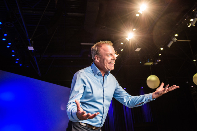 fransdegroot's tweet image. Op 𝙙𝙞𝙣𝙨𝙙𝙖𝙜𝙖𝙫𝙤𝙣𝙙 1 𝙟𝙪𝙡𝙞 geef ik een exclusieve Bitsing Inspiratiesessie in Alkmaar. Geen groot congrespodium dit keer, maar een intieme setting — speciaal georganiseerd door gedreven ondernemer: @patrickmorcus. Deelname is  gratis. bit.ly/4jTHzZG