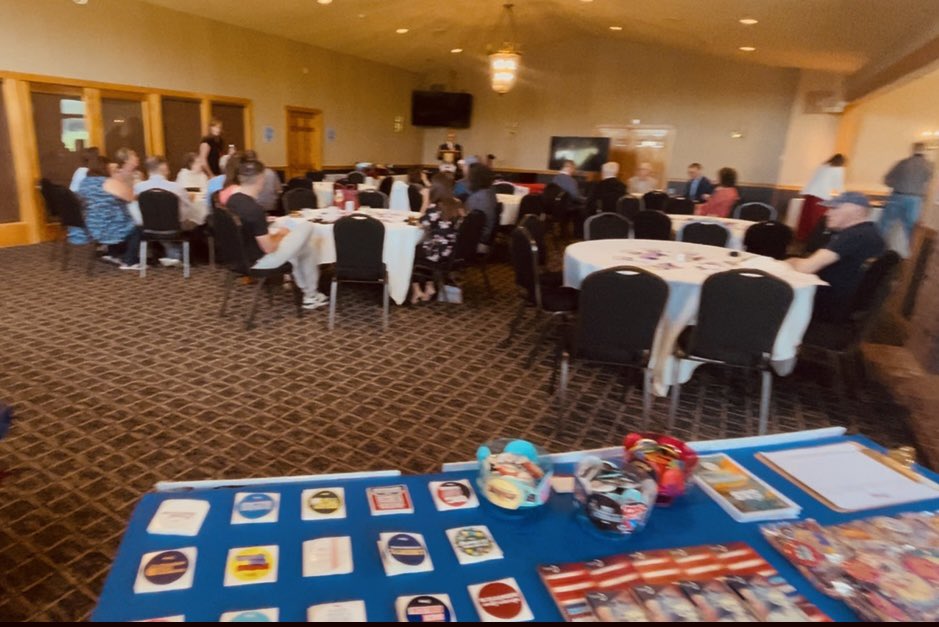 astpierre55's tweet image. First table of the summer and a great night promoting @TPUSA in Hebron, CT 🇺🇸
Amazing people, powerful discussions, and a unified understanding that our mission in the Northeast will be successful 🦅
#Community #ChangeIsComing #PatrioticSummer