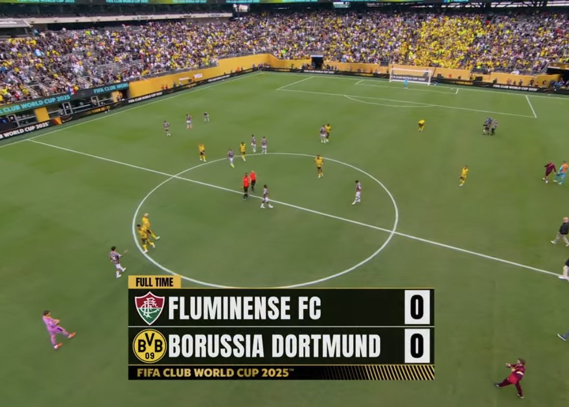 fim de jogo

Fluminense 0 x 0 Borussia 

simplesmente uma das maiores injustiças que eu já vi… o Fluminense AMASSOU o Borussia. 

merecia demais a vitória.