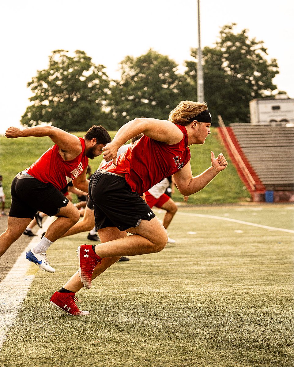 GWUFootball's tweet image. ๐๐ง๐ ๐๐ญ๐๐ฉ ๐๐ฅ๐จ๐ฌ๐๐ซ
#EDGE | #SkoDawgs