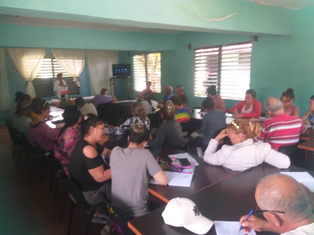 Yordelis Zaldivar Hernández (@yzaldivarh) on Twitter photo Se continúa con la preparación de la estructura municipal para el próximo curso escolar.
<a href="/nilser_pineda/">Nilser Piñeda Cruz</a>
<a href="/ReyesAna73/">Ana Iris Reyes Cordovés</a>
<a href="/YilberBati60036/">Yilber Batista Sosa</a>
<a href="/RosbelnigV/">Rosbelnig Valera</a>
<a href="/IndioMajiba/">Liván Castro Aguilar.</a>
<a href="/YamnisR6628/">Yamnis Rodríguez</a> Se continúa con la preparación de la estructura municipal para el próximo curso escolar.
<a href="/nilser_pineda/">Nilser Piñeda Cruz</a>
<a href="/ReyesAna73/">Ana Iris Reyes Cordovés</a>
<a href="/YilberBati60036/">Yilber Batista Sosa</a>
<a href="/RosbelnigV/">Rosbelnig Valera</a>
<a href="/IndioMajiba/">Liván Castro Aguilar.</a>
<a href="/YamnisR6628/">Yamnis Rodríguez</a>