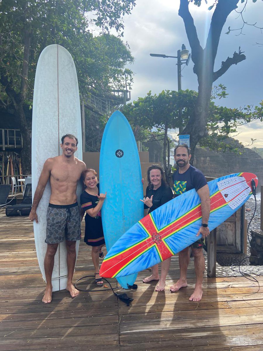 Rachel Moseley (@ausembmex) on Twitter photo Hermosas olas en #SurfCity 🌊. Gracias a <a href="/MorenaValdezSV/">Morena Valdez 🇸🇻</a> por la oportunidad de conectar con actores del turismo, comercio y, por supuesto, del surf 🏄♂️. Un gran espacio para seguir fortaleciendo la relación 🇸🇻🇦🇺. Hermosas olas en #SurfCity 🌊. Gracias a <a href="/MorenaValdezSV/">Morena Valdez 🇸🇻</a> por la oportunidad de conectar con actores del turismo, comercio y, por supuesto, del surf 🏄♂️. Un gran espacio para seguir fortaleciendo la relación 🇸🇻🇦🇺.