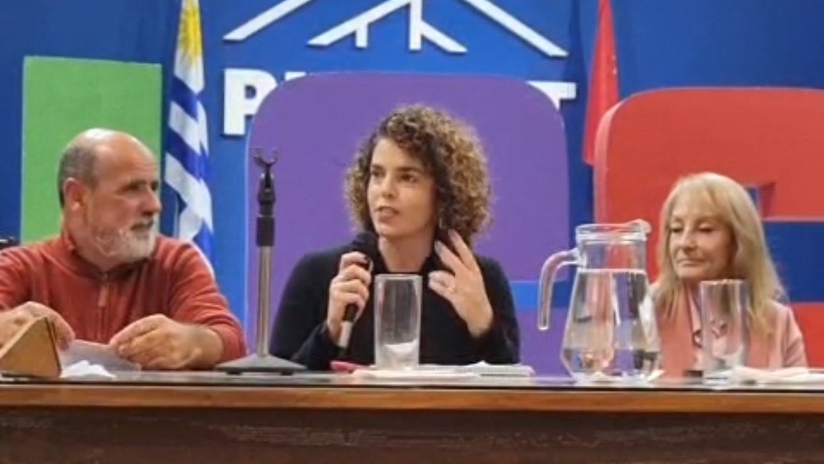 Friedrich-Ebert-Stiftung en Uruguay (@fesuruguay) on Twitter photo Hoy 🟣 Comienza el 1er. Encuentro Nacional de Trabajadoras del Comercio y los Servicios de <a href="/Fuecys_oficial/">Fuecys_oficial</a> que reúne sus voces, desafíos y luchas en espacios para pensar colectivamente.
#FESesSindical ✊🏽 <a href="/fes_sindical/">Centro Regional Sindical</a> <a href="/Fuecys_oficial/">Fuecys_oficial</a> <a href="/PITCNT1/">PIT CNT</a> Hoy 🟣 Comienza el 1er. Encuentro Nacional de Trabajadoras del Comercio y los Servicios de <a href="/Fuecys_oficial/">Fuecys_oficial</a> que reúne sus voces, desafíos y luchas en espacios para pensar colectivamente.
#FESesSindical ✊🏽 <a href="/fes_sindical/">Centro Regional Sindical</a> <a href="/Fuecys_oficial/">Fuecys_oficial</a> <a href="/PITCNT1/">PIT CNT</a>