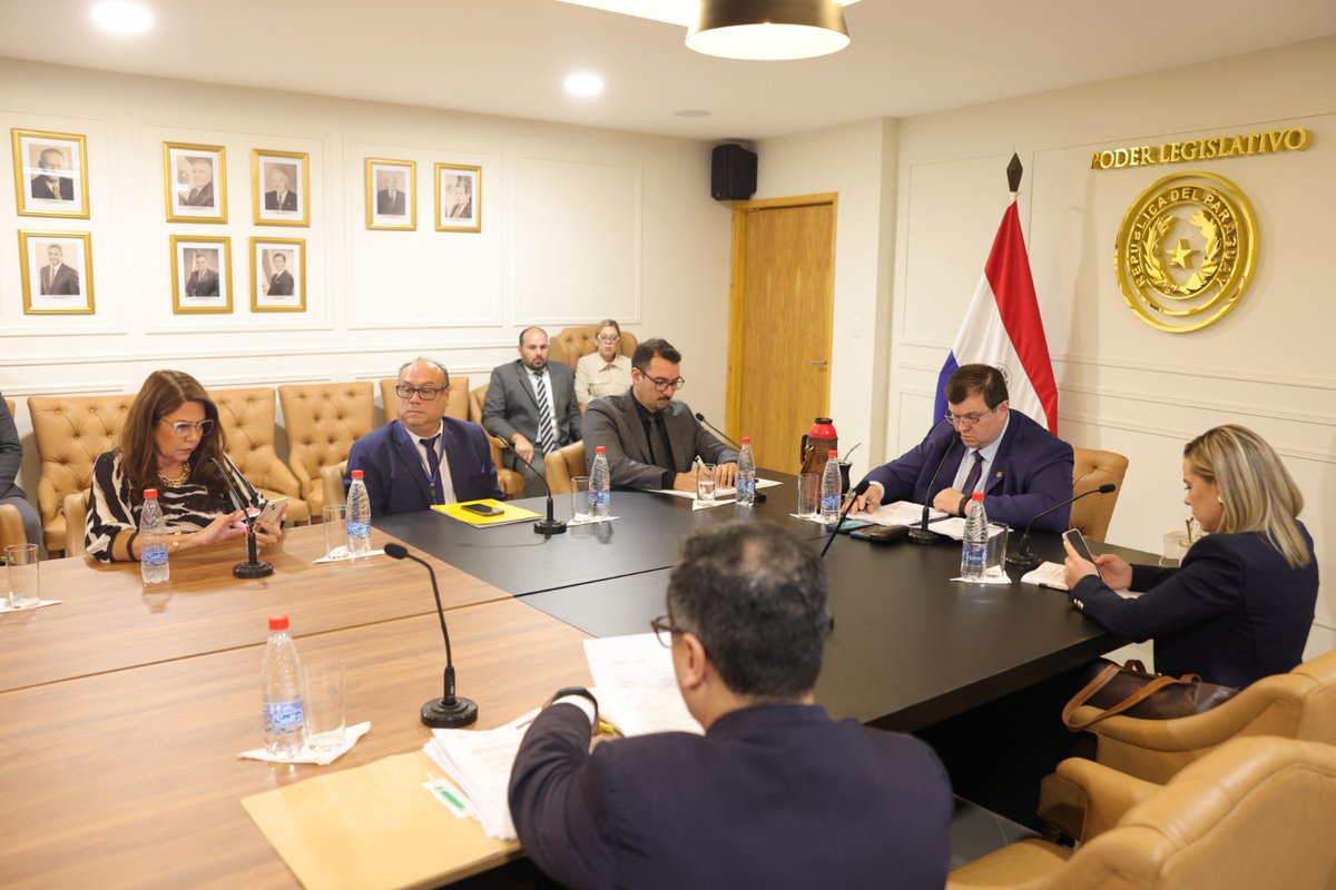 Solicitarán informe sobre contrato de provisión de combustible con firma qatarí

senado.gov.py/index.php/noti…

#SenadoPy