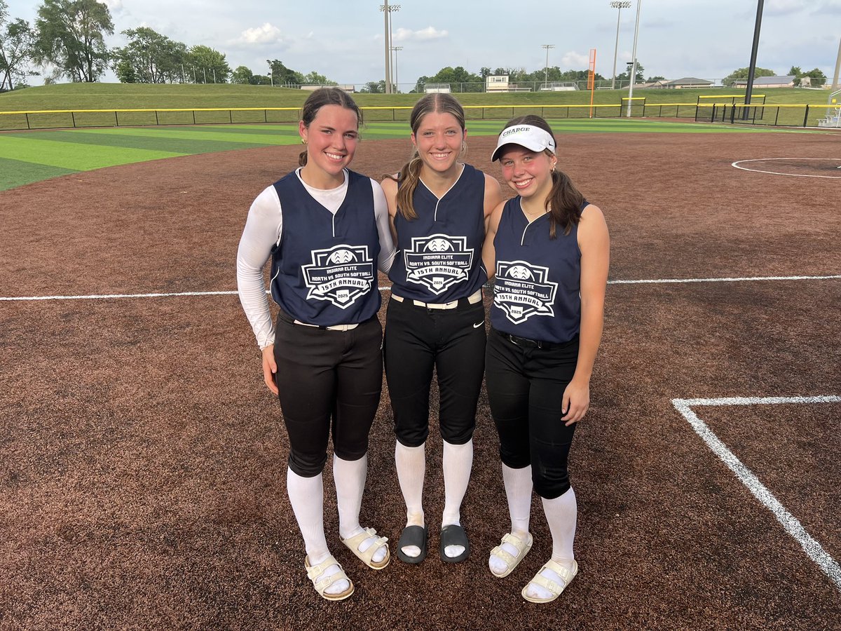 I had a great time playing at the Indiana Elite North vs. South game yesterday with a couple of my high school teammates!! I am so thankful for the opportunity!