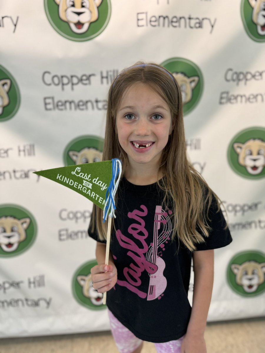 Took some End of Year photos today… these cuties are so grown up! <a href="/CopperHillES/">Copper Hill</a>