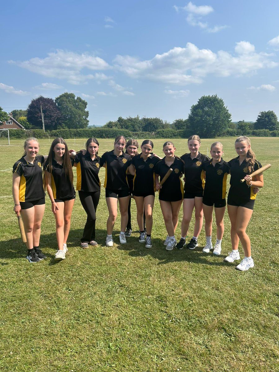 Cannock and Lichfield Y8 Rounders CHAMPIONS!!!! 🥇🏆

What an amazing achievement for these wonderful young ladies. We are so proud of you, you have displayed our PE and Academy values in abundance this evening! Well done team EDA! 

#PassionPridePerform🏆