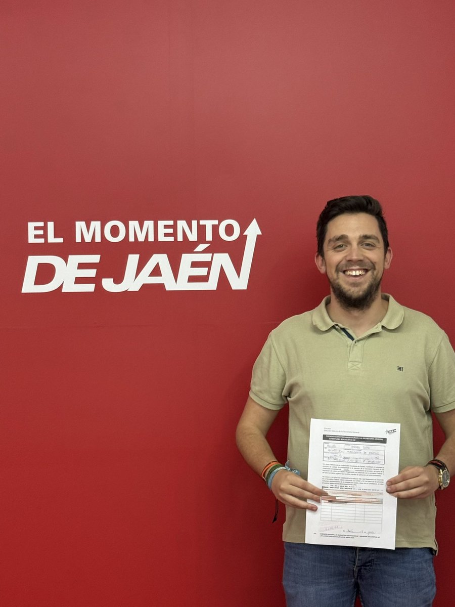 ✍🏼Tras finalizar la recogida de avales del pre candidato @moiselik_98 se convierte en el único candidato a la Secretaría General de las Juventudes Socialistas de Jaén. 

!Suerte compañero! ✊🏻
