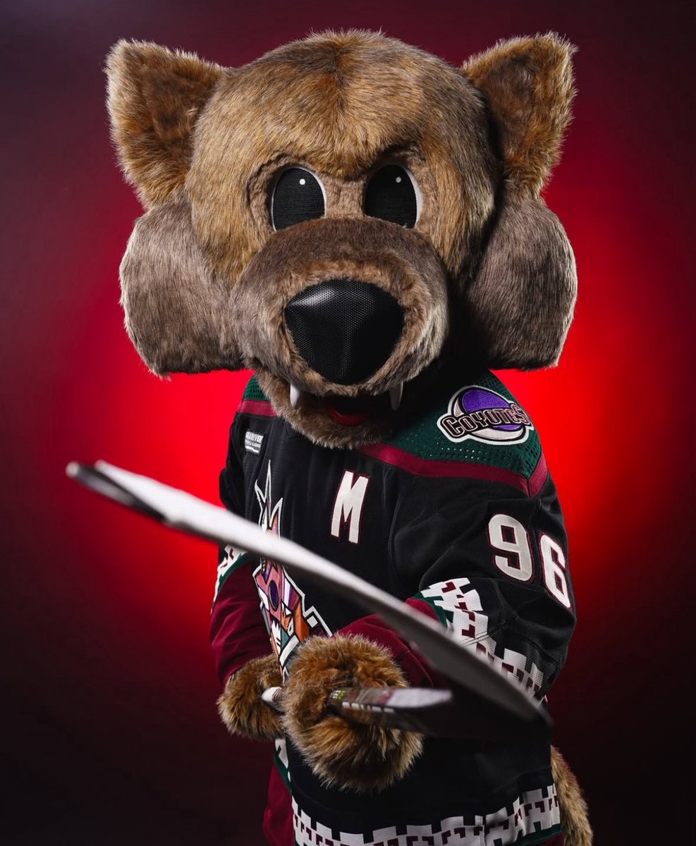 azcytes's tweet image. happy mascot day to howler!  you are dearly missed!!