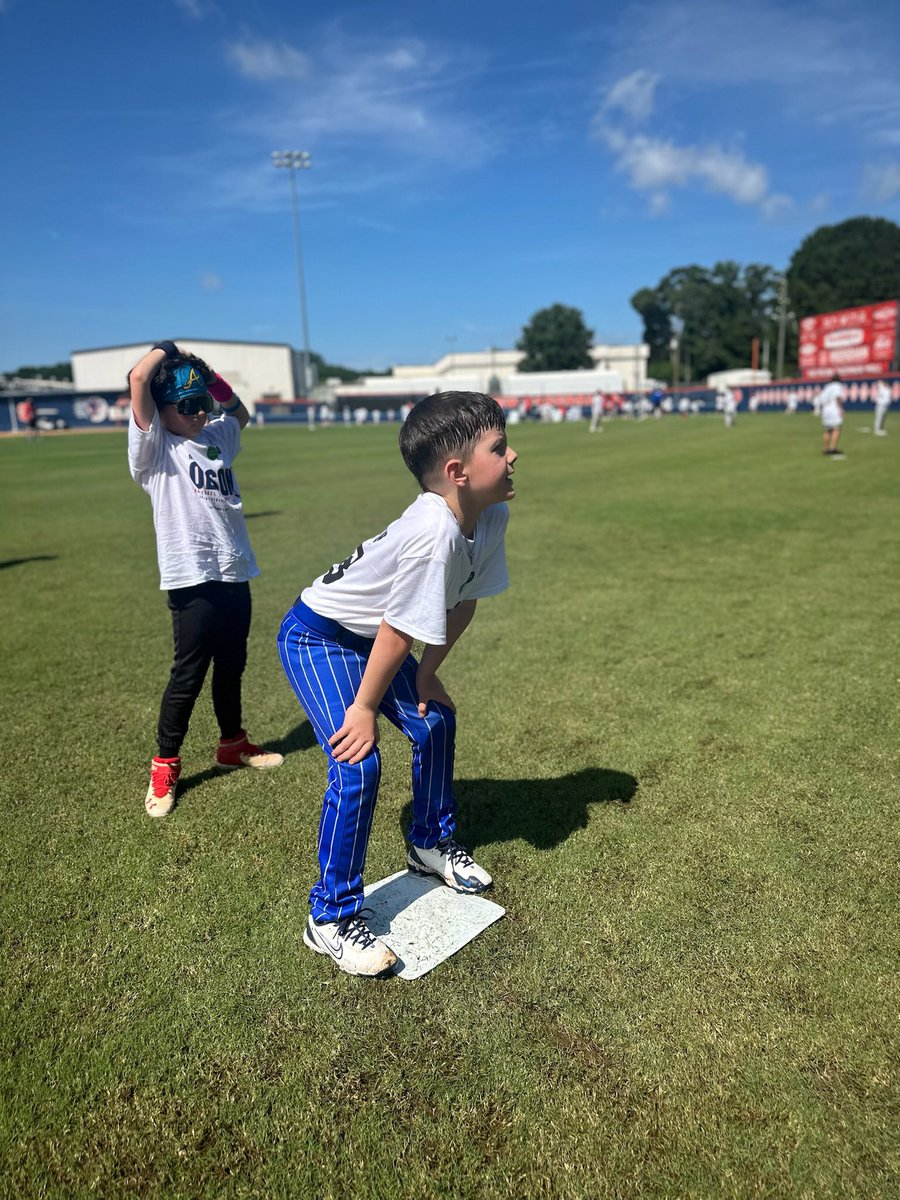 Paxton’s Day Dream at the <a href="/mattolson21/">Matt Olson</a> <a href="/ProCamps/">ProCamps</a> was a home run! So proud of this kiddo, who is working every day to overcome a #traumaticbraininjury.