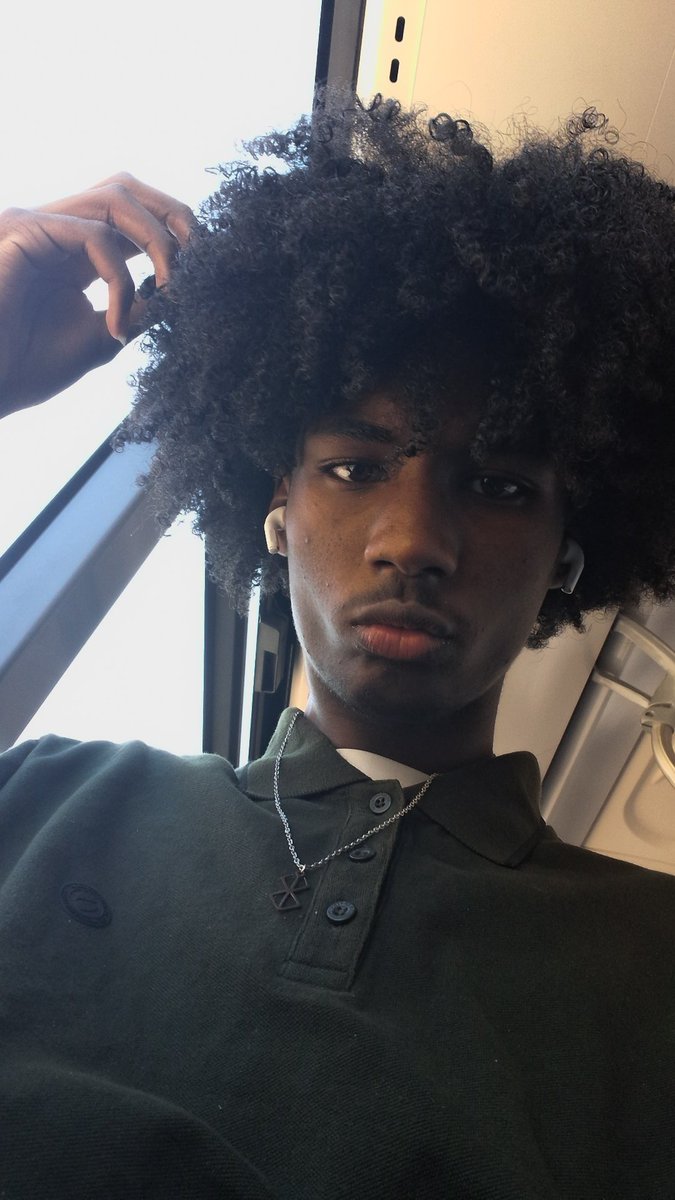 ask8ladd's tweet image. bored guy asf😴
#bored #futuremodel #modeling #mannequin