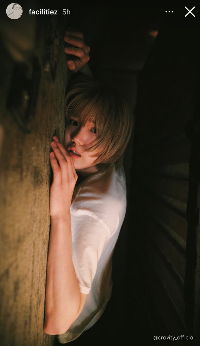 Hello MOA, i'm really sorry this happened🥹 I was also shocked by the similarity. They used Rakta as the visual director for this comeback and worked with the same photographer too. Please do ask them and Starship for an explanation. I hope no one blames the boys🥲 <a href="/STARSHIPent/">STARSHIP Ent.</a>