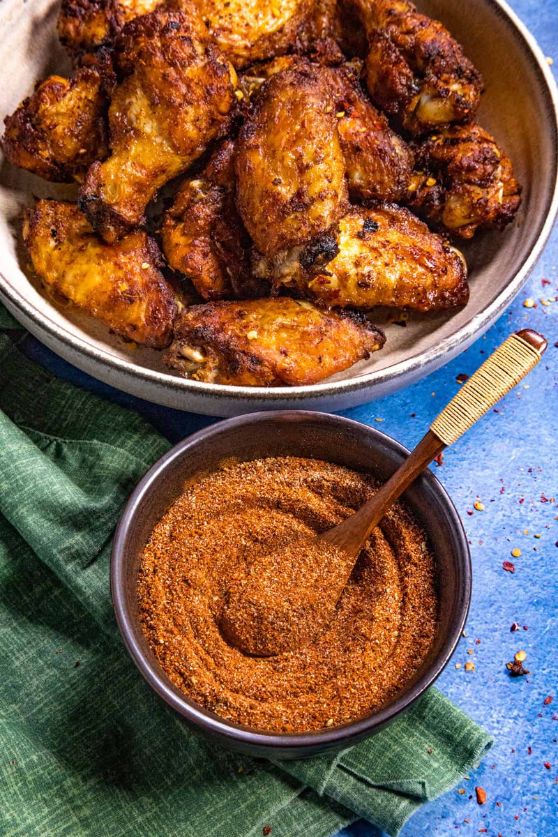 jalapenomadness's tweet photo. Crispy, flavorful, and irresistibly spiced! 🍗🔥 These dry rub chicken wings are perfect for game day, BBQs, or anytime you crave bold flavor without the sauce.
👉 https://t.co/ZdjmRcCo28
#ChickenWings #DryRub #GrillSeason #SpicyEats #BBQFavorites https://t.co/Yr3cMtqJew