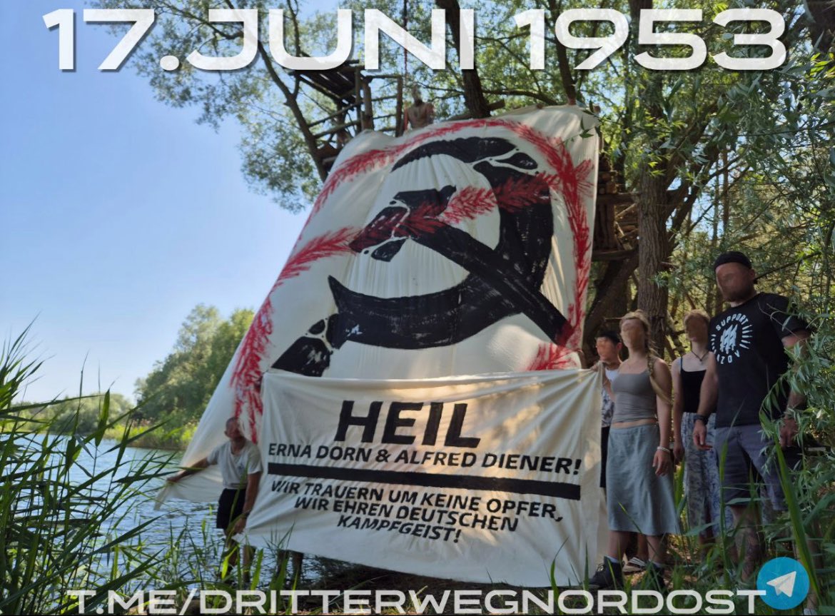 IIIWegNordOst's tweet photo. Wir #trauern um keine #Opfer, wir ehren deutschen #Kampfgeist!
“Der III. Weg” in #Mecklenburg und #Vorpommern, MELDE DICH und sei dabei:
Whats App: 015735937397
Kontakt/Threema: 3P6M79HK
Folgt uns:
https://t.co/5mHTn4JOQy
#D3W https://t.co/CdMCCU7Vqt