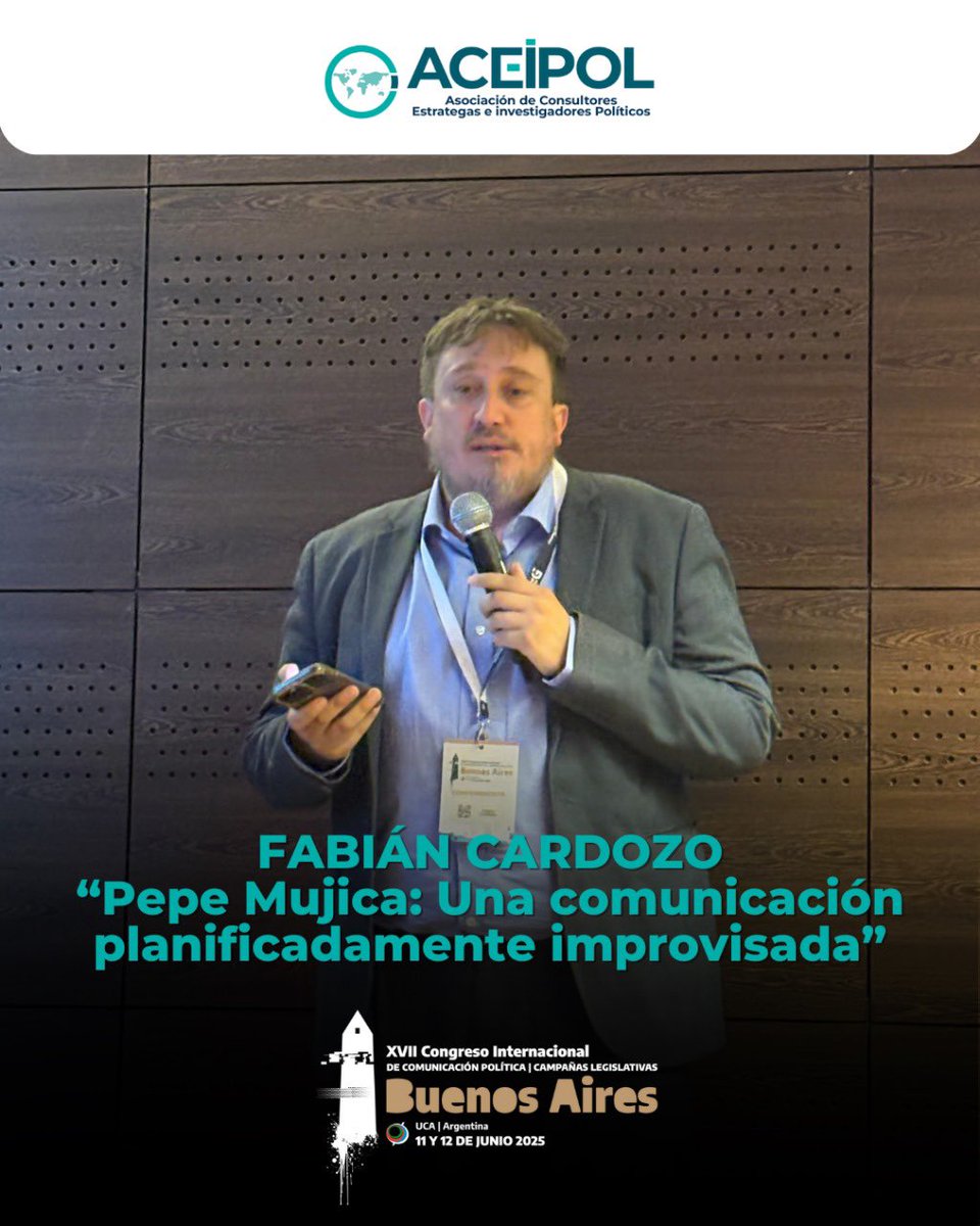 ACEIPOL's tweet photo. 🎙️ "Pepe Mujica: Una comunicación planificadamente improvisada"
Nuestro socio @facardozo analizó el fenómeno comunicacional de Mujica, donde la autenticidad también se planea 🧠🇺🇾.
¡Porque cuando la improvisación tiene estrategia, el mensaje deja huella!

#ACEIPOL #CongresoBA https://t.co/dYEq4X8458