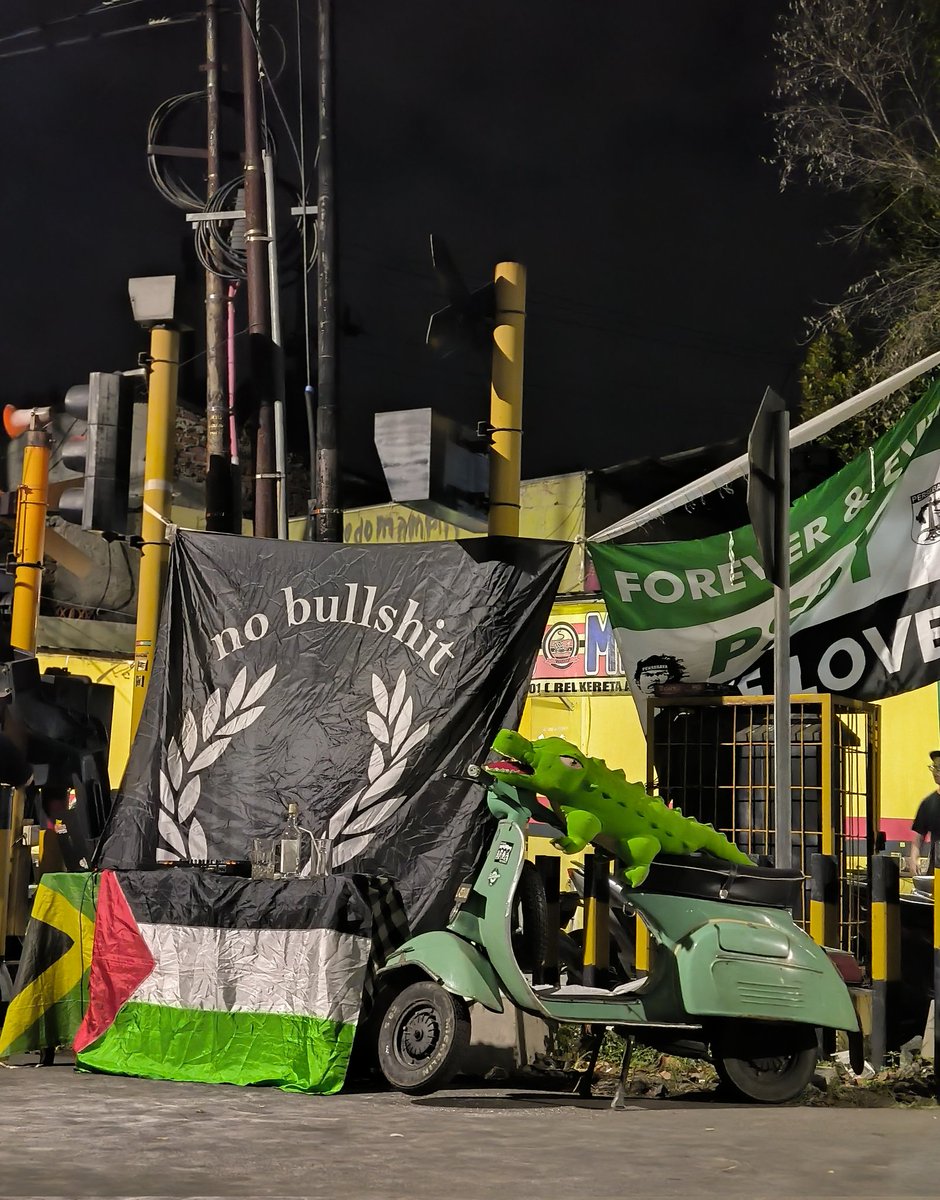 Dirgahayu 98 tahun Persebaya