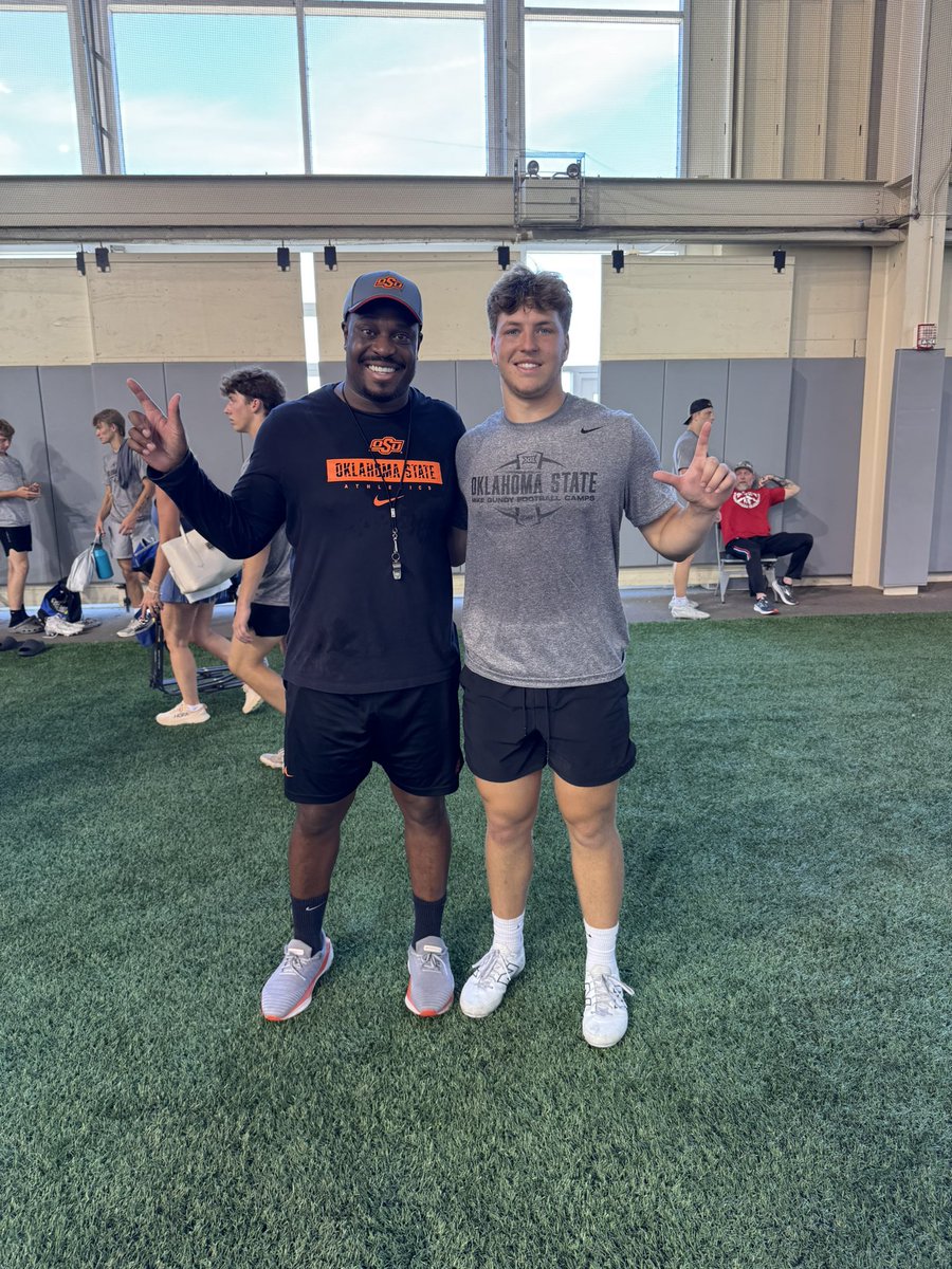 Nick_Booker7's tweet image. Had a great time at OSU, Thanks for having me out!
@RecruitEMHS_FB @kyle_mccomb @CoachKap_