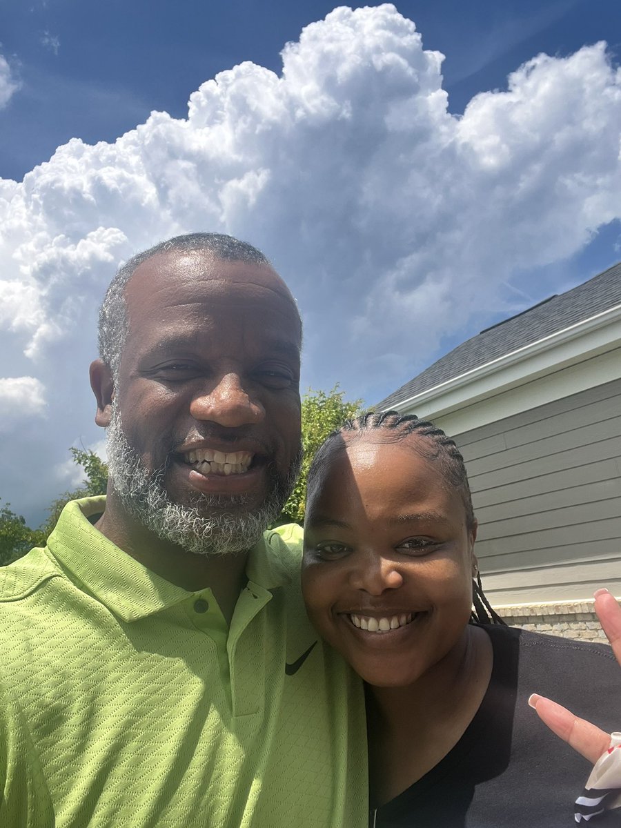 Had to find time to spend one last time with Miss Mahlangu before she leaves us to go back home. 

She has truly been a blessing to all that have known her. Saying I was blessed with her presence is an understatement! 

Safe travels, much love and many more blessings to her!