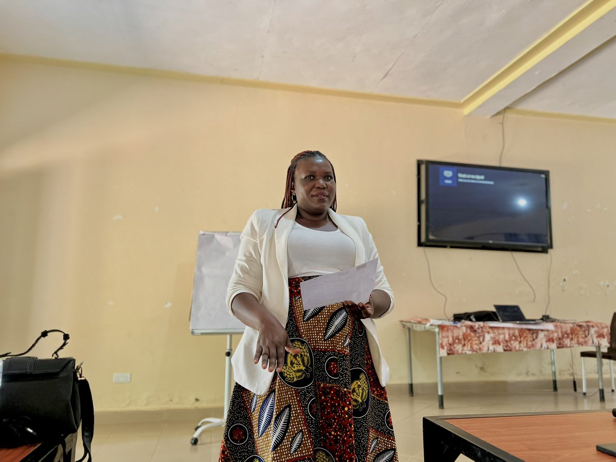 Faraja Africa Foundation (@farajaafricafdn) on Twitter photo <a href="/mosesbyakagaba1/">Moses Byakagaba</a> <a href="/dolly_ajok/">Dolly Ajok</a> challenged youth to lead with strategy and not just passion. She emphasized fact-based advocacy & responsible information consumption as keys to real, lasting change. She also added that leadership must bridge generations and serve the whole community not just youth. <a href="/mosesbyakagaba1/">Moses Byakagaba</a> <a href="/dolly_ajok/">Dolly Ajok</a> challenged youth to lead with strategy and not just passion. She emphasized fact-based advocacy & responsible information consumption as keys to real, lasting change. She also added that leadership must bridge generations and serve the whole community not just youth.