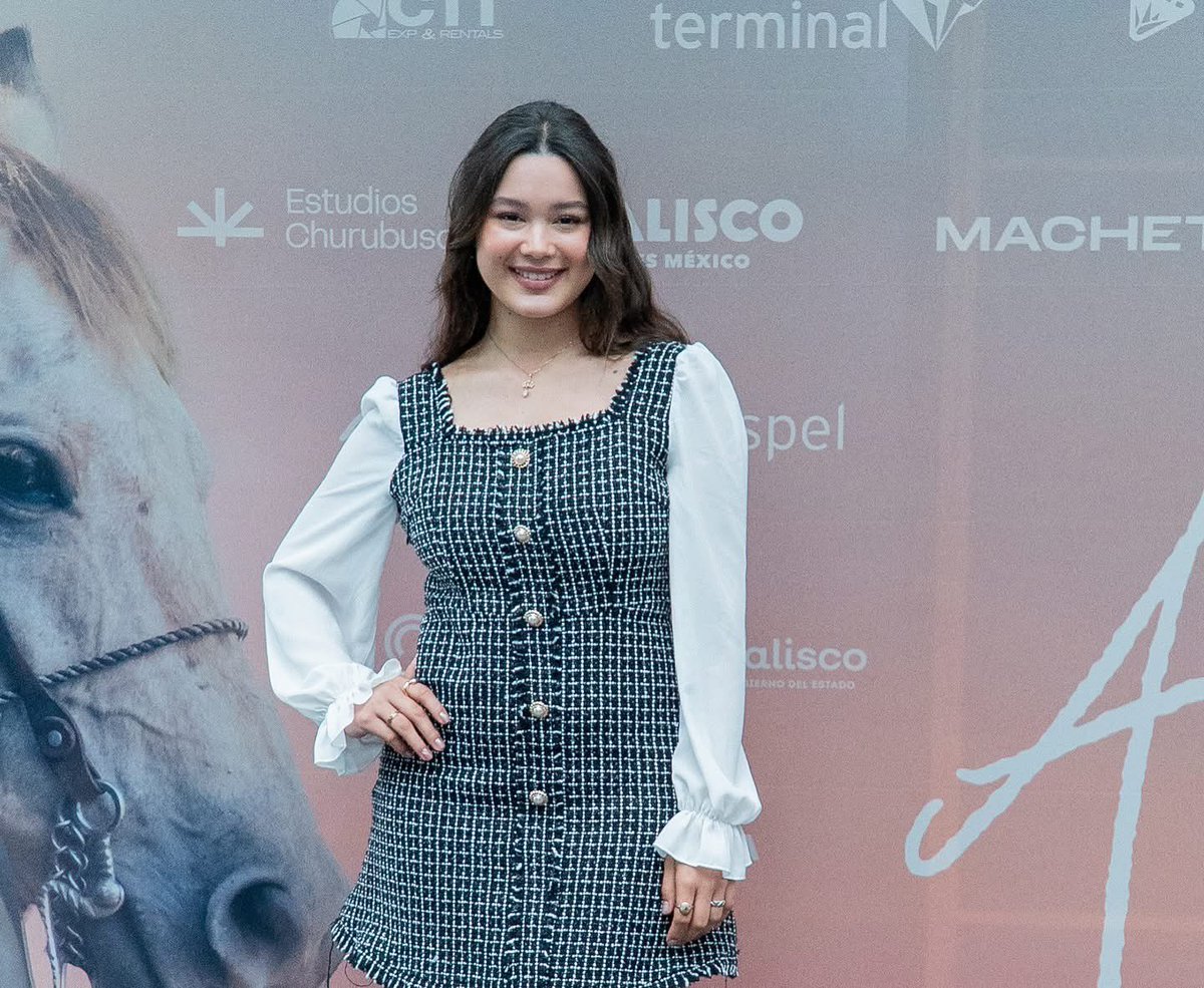 La emoción de estar en nuestra semana de estreno. 🎬 ¡No se pierdan #laarrierapelícula! A partir de este jueves 19 de Junio en Cines!

#película #cinemexicano #mexico #guadalajara #laarriera #arrierossomos