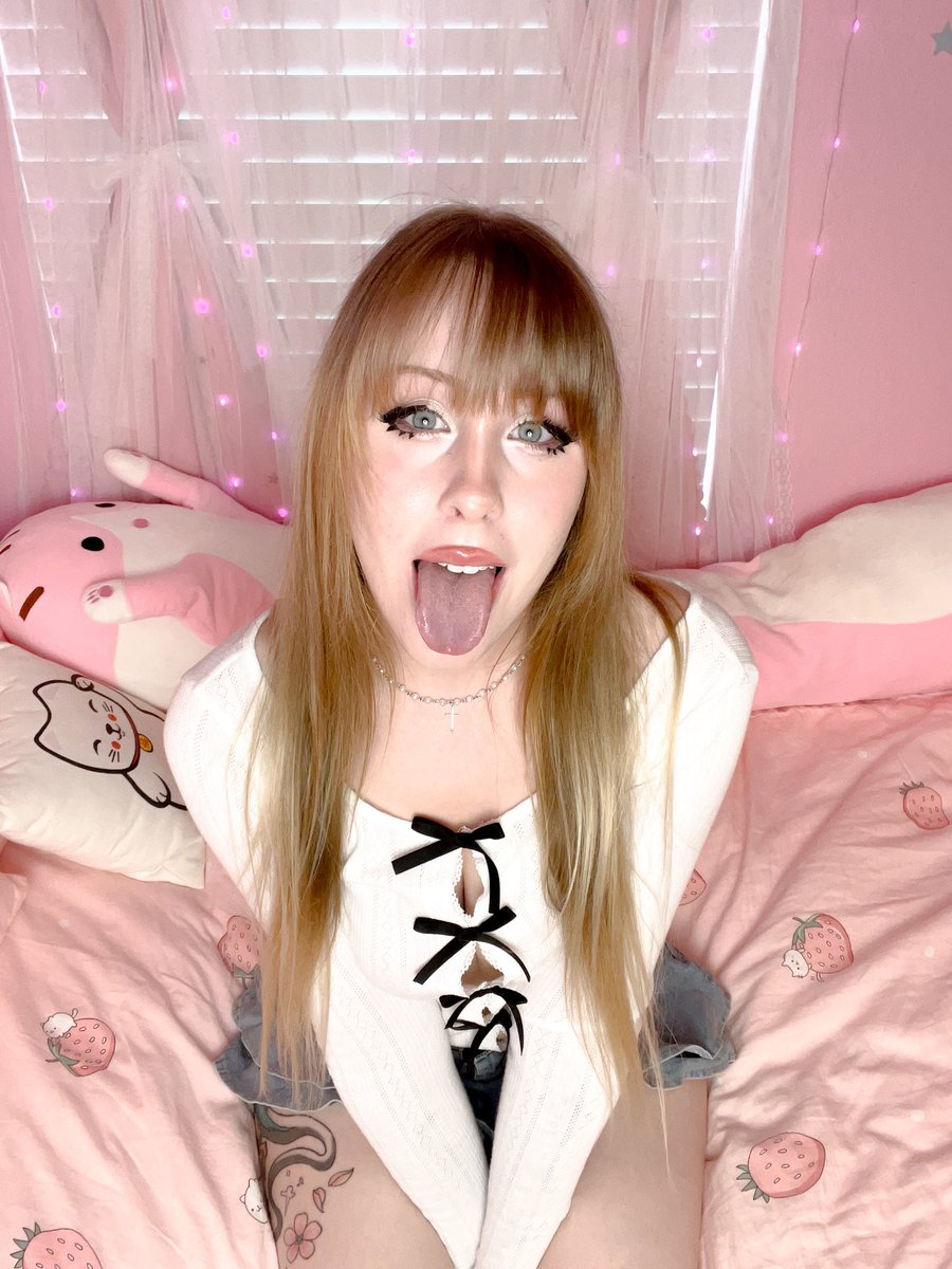 𝒞𝒶𝓃𝒹𝓎𝒞𝒶𝓉𝟣𝟪 ⟡ ݁₊ . tweet media