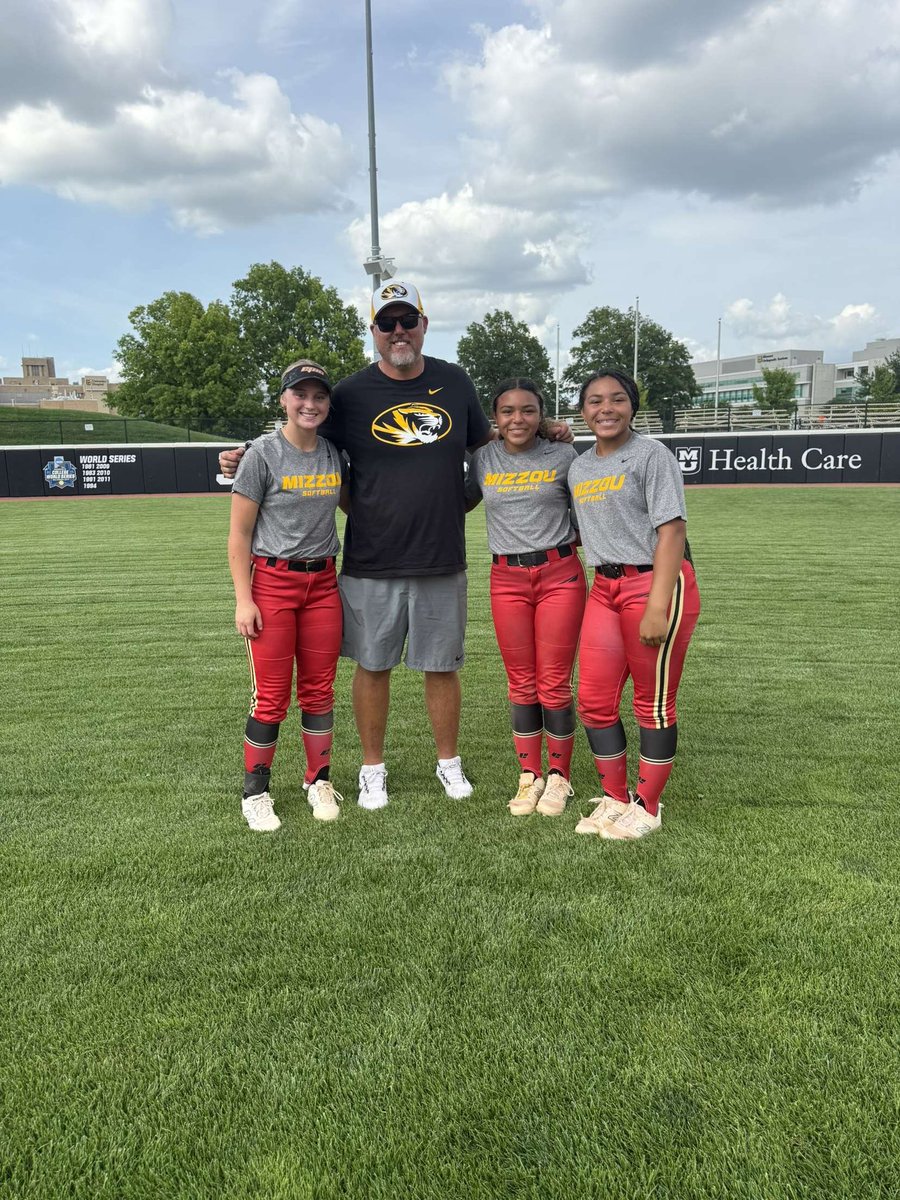 Aiyana Mitchell 2028 tweet media