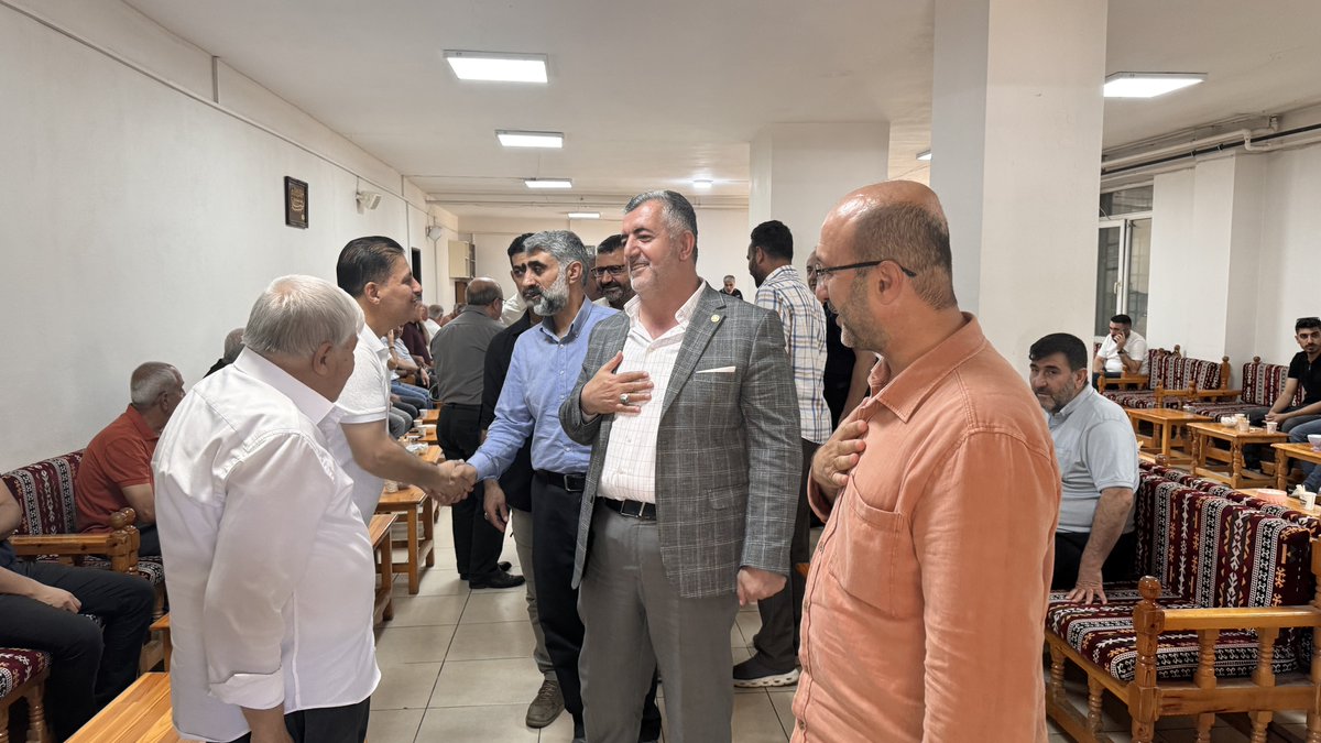 GİK Üyemiz Şeyhmus Tanrıkulu, İl Başkanımız Zeynul Abidin Gülsever ve beraberindeki heyetimiz, Tepe ve Tekin ailelerinin taziyesine katıldı.

Vefat edenlere Allah’tan rahmet dileyen heyetimiz, ailelere sabırlar diledi.