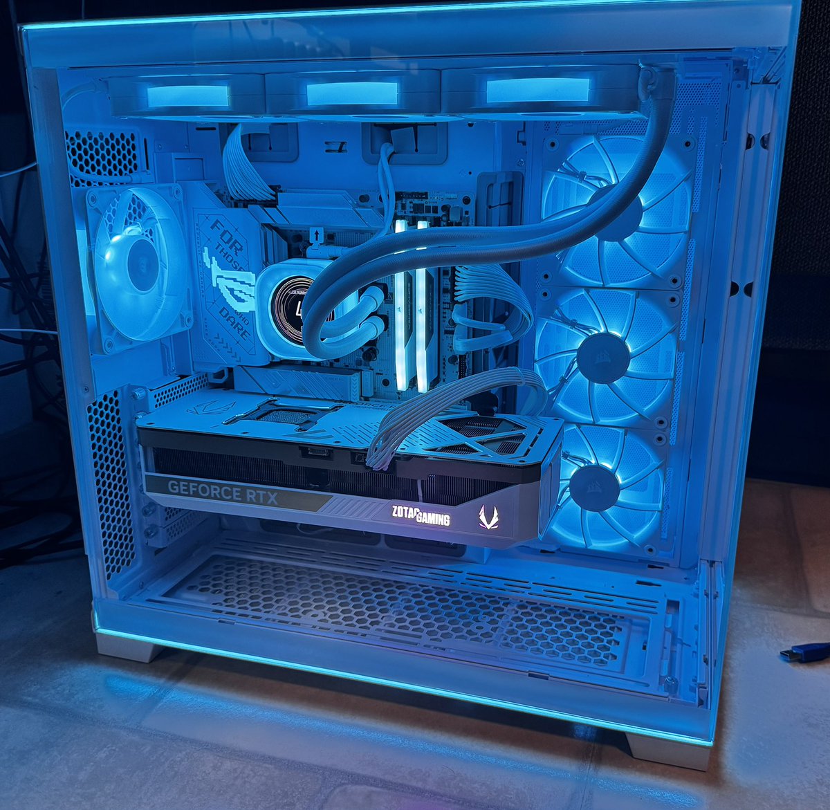 detox_1st's tweet photo. @ASUS_ROG Yes got u boyz https://t.co/vCWciVmOuw