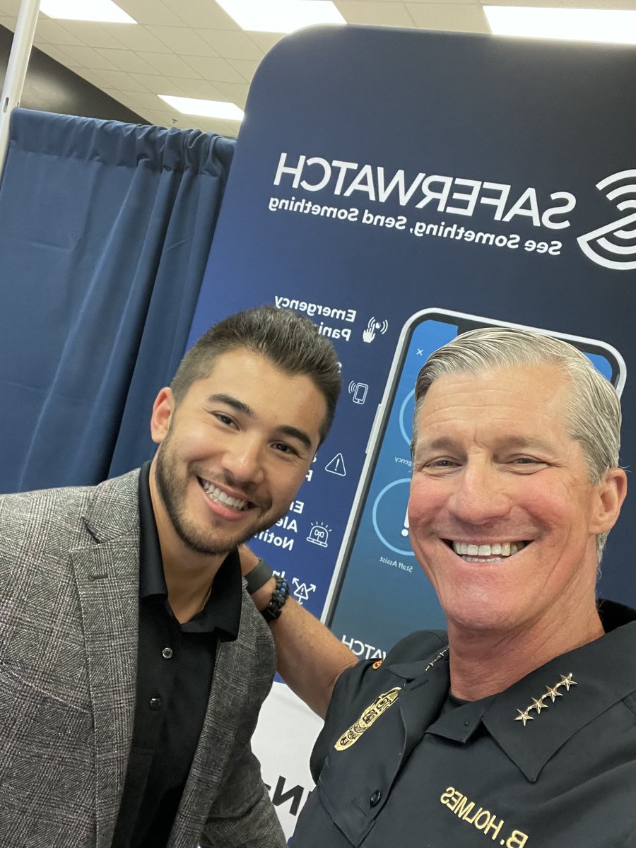 SaferWatchApp's tweet image. SaferWatch is proud to be part of the 2025 Orange County Public Schools Preparedness Days!
As we gear up for the upcoming school year, safety remains our top priority. SaferWatch is committed to supporting OCPS with powerful tools that help protect students, staff, and the…