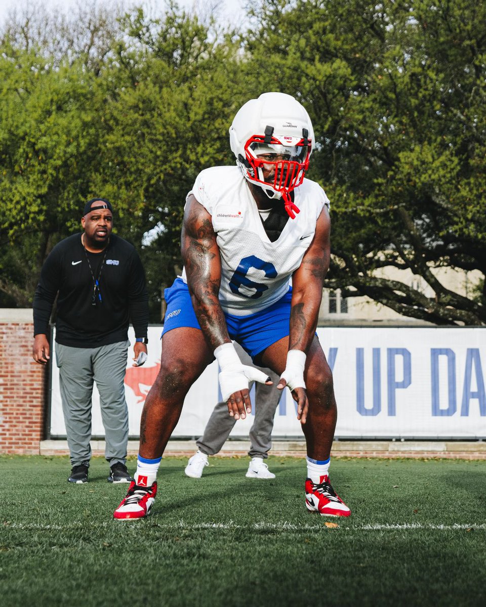 jeffrey_mbaa's tweet image. BIG THANKS to boulevardcollective.com PROUD TO RUN WITH THE MUSTANGS!
@TheBoulevardNIL @SMUFB