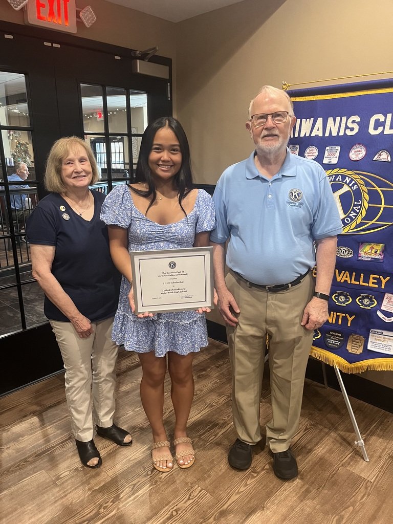 Congratulations again to Izzy Chittakhone '25 for being celebrated at the Kiwanis Club of Meramec Valley Community's Scholarship Awards Presentation.  Izzy is heading off to MIZZOU to study Journalism in the fall! #VPPride