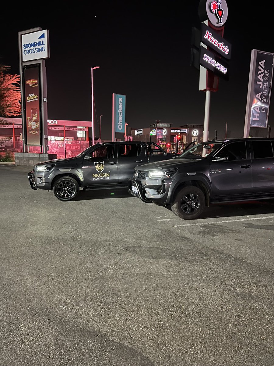 NkosinSecurity's tweet image. 🚨 Visible. Present. Ready.
Nkosin Security’s Tactical Unit on-site at Stonehill Crossing ensuring safety, presence, and rapid response, day and night.

Your peace of mind is our mission.

🦉Trusted. Tactical. Tenacious.

#NkosinSecurity #TacticalUnit #24HourSecurity…