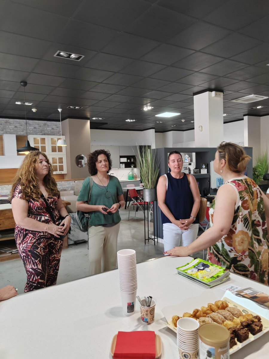 Node Garraf tweet media