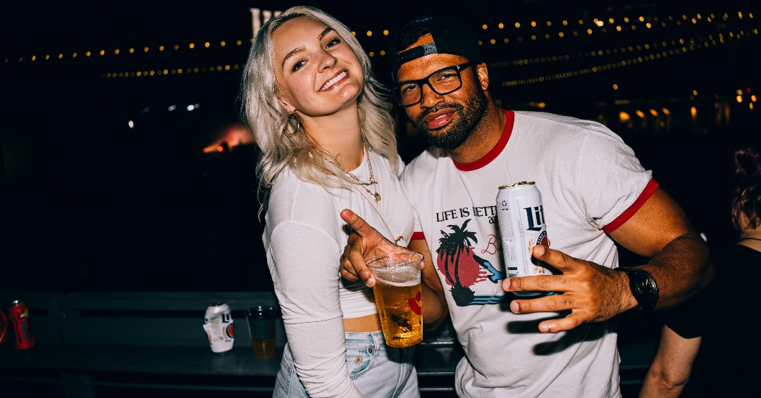 It’s not too late to LEVEL UP your Summerfest experience at the Miller Lite Oasis Stage! 🍻🎶

With a Level Up wristband, you’ll get:
✨Same-day festival admission
✨Access to a private bar + 2 free drinks
✨Private restrooms
✨&amp; MORE!

🎟️ Level Up: store.summerfest.com/level-up-deck