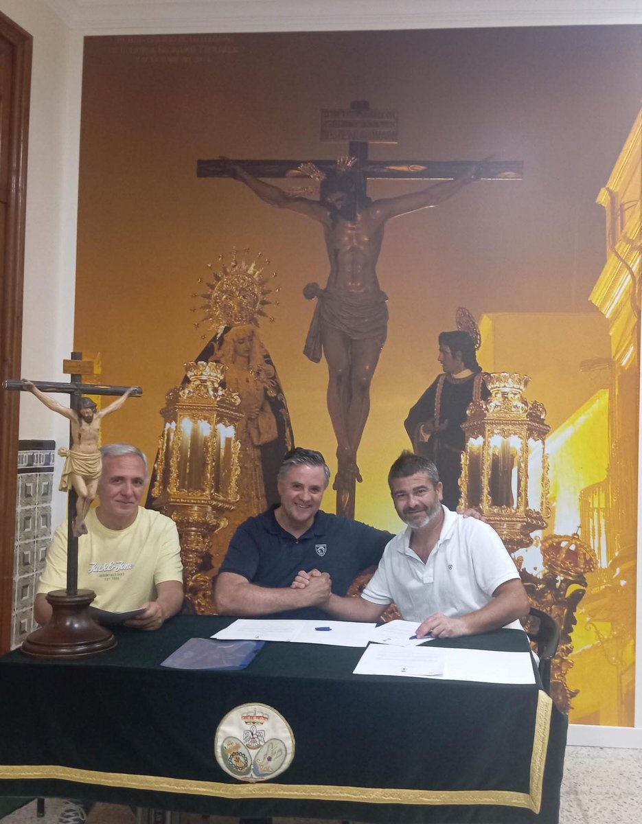 bandagranpoder's tweet image. ⚓️COMUNICADO OFICIAL⚓️
Nuestra formación ha llegado a un acuerdo con la Hermandad Cristo de la Vera+Cruz de Mairena del Alcor - Sevilla , para la tarde noche del proximo Viernes Santo de 2026

Agradecer  a la hermandad la confianza depositada en nuestra formación