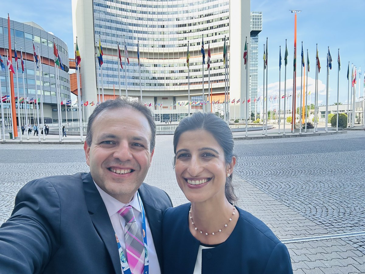 TamerRefaatMD's tweet image. Honored to present ASTRO&apos;s international vision with Dr.Surbhi Grover to the Board. Grateful for the support from @ASTRO_org leadership, esp. Drs. Sandler, Keole, Vapiwala, Michalski &amp;amp; CEO Dr. Kavadi. Exciting global initiatives ahead. Int’l RadOncs &amp;gt; Now’s the time to join ASTRO
